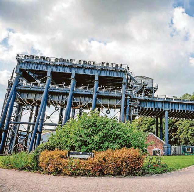 Victorian Fair will mark milestone for boat lift