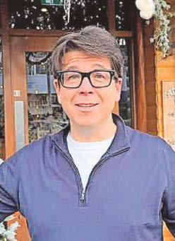 Comedian spotted at popular restaurant