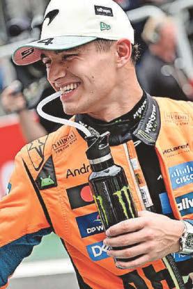 Norris cashes in on Piastri’s crash