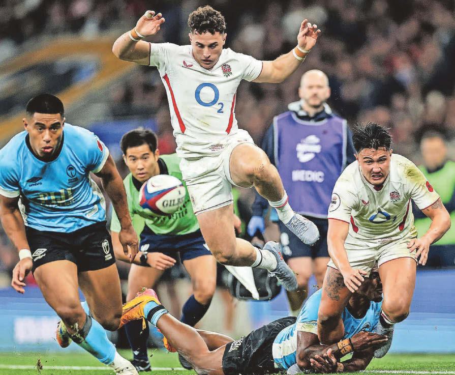 Arundell lifts England to hard-fought success