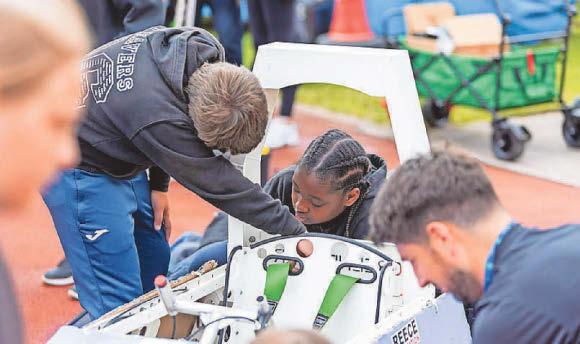 Youngsters show drive at electric car challenge