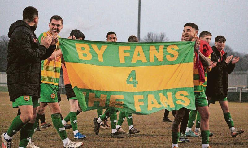 Student Peter putting club in the picture