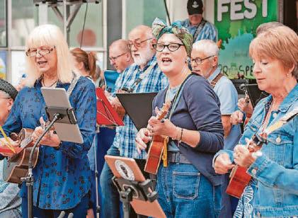 Thousands paint town green with festival fun