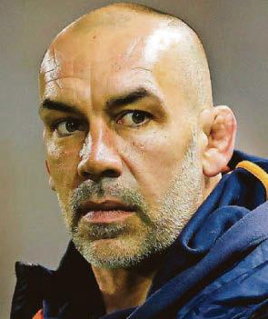 Sharks in hunt for top-four finish after win over champs
