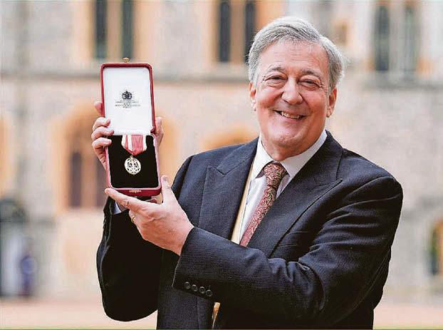 Fry 'very chuffed' to receive knighthood