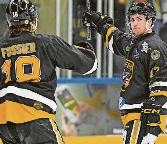 Five star show for Panthers as they move up to second