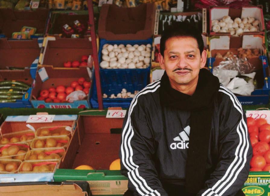 Shop owners sad to say goodbye after nearly 40 years