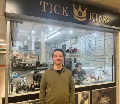 No sign of market closing as traders remain defiant on day of council deadline