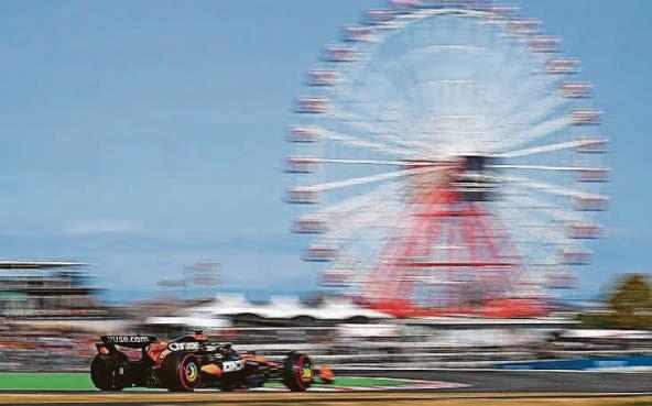 McLaren duo set pace in Suzuka