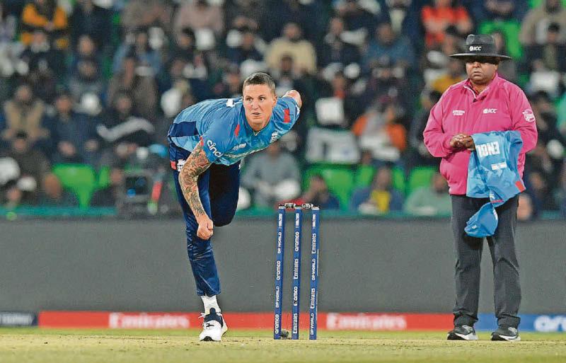 Carse set to give England a boost