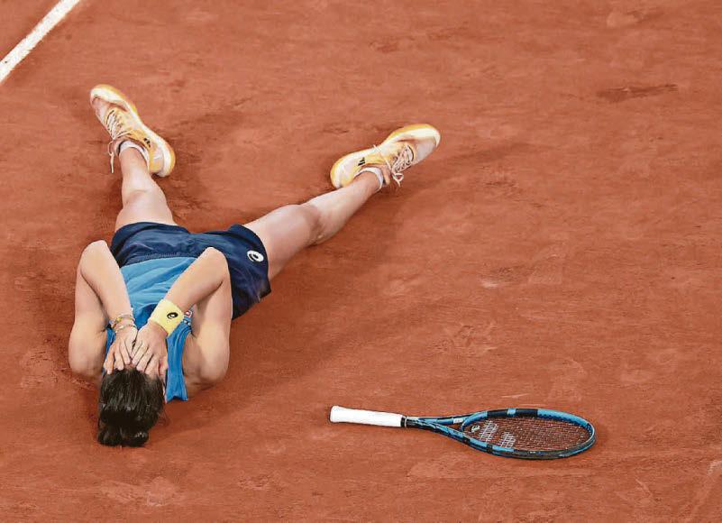 World number 361 stuns sixth seed