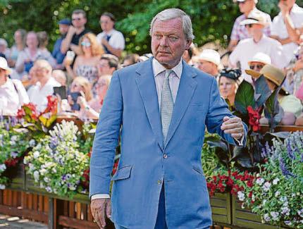 Degree on course to school rivals at Ascot