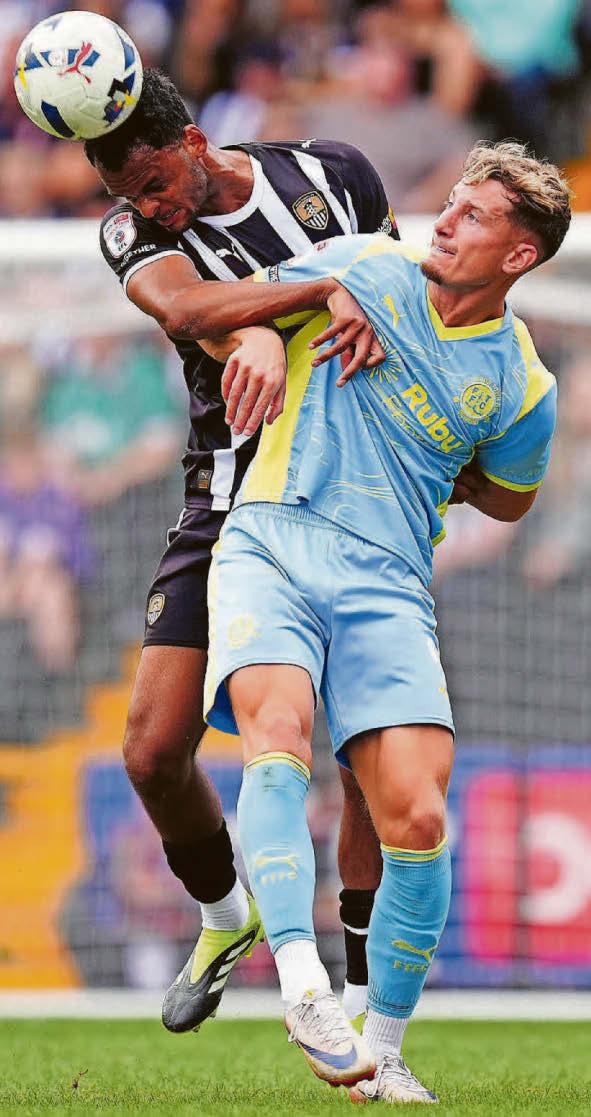 Clean sheet boost as defenders pitch in for Magpies' win