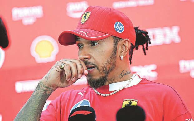 Hamilton overwhelmed by Roscoe messages