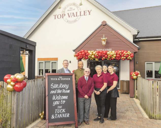 Hero Ian pulls the first pint at reopened pub