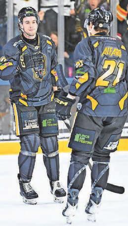 Ross doubles up in victory over Flyers