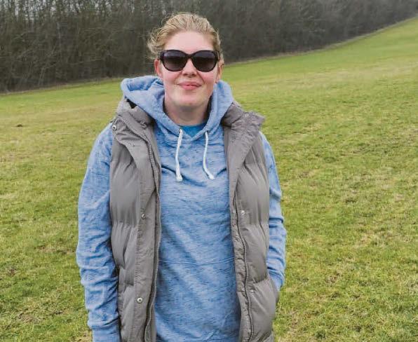 Blind climbers have high hopes for fashion show