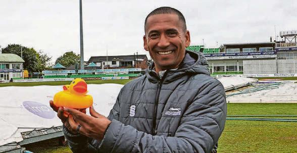 Weather frustrates Foxes in their quest for Division Two title