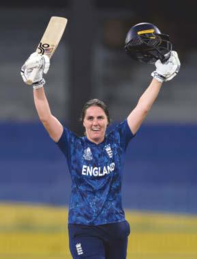 Sights set on top of table as Edwards' side face Pakistan