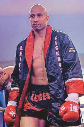 Heavyweight hero makes winning comeback in city