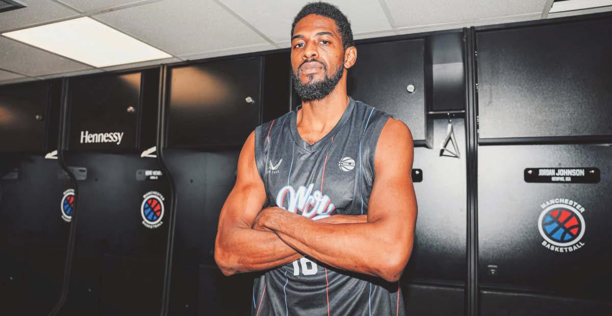 Riders seeking to spoil Shelton's homecoming