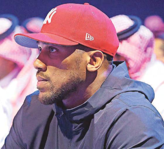 Joshua's return to ring delayed by 'planned surgery'