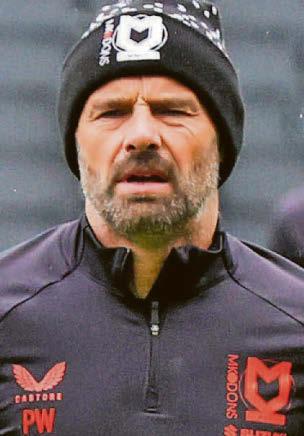 Warne backs Morris at Derby