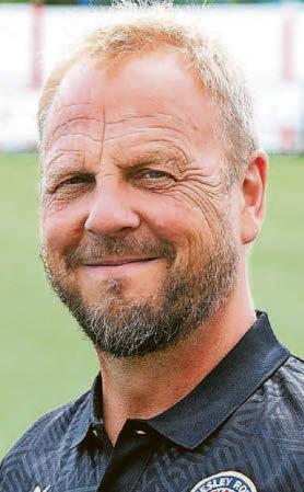 Gray satisfied with 'job done' in Vase tie victory