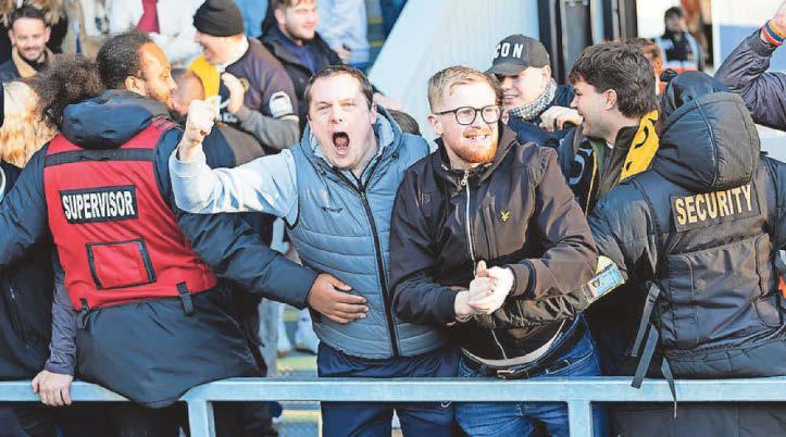 Hartridge heads the Brewers to surprise win at Wimbledon