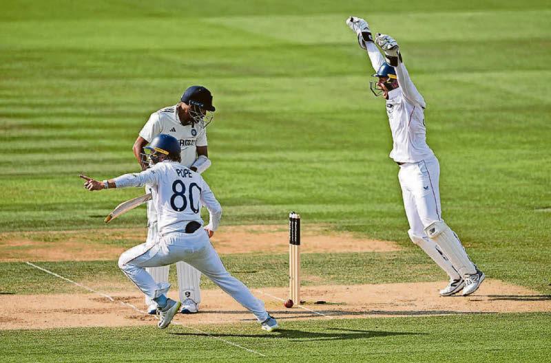 Bashir seals late win for England