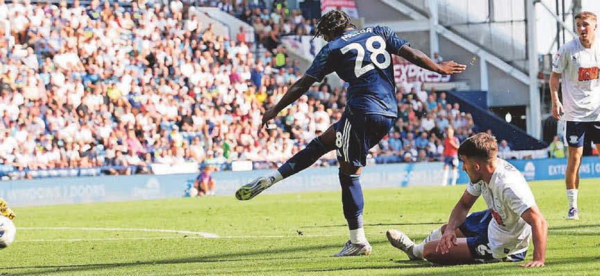 Monga makes history but Foxes lose