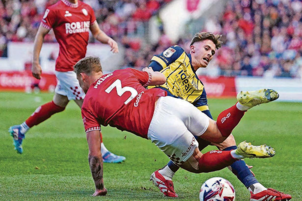 Mowbray's seeing BIG picture for crucial clash
