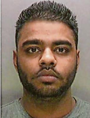 'Crash for cash' scam gang pocketed £320k