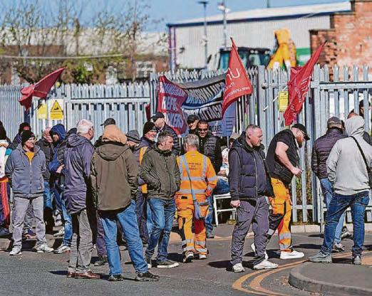 Striking bin drivers spark more rubbish