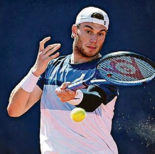 Emma hits back to seal last-16 clash with Gauff