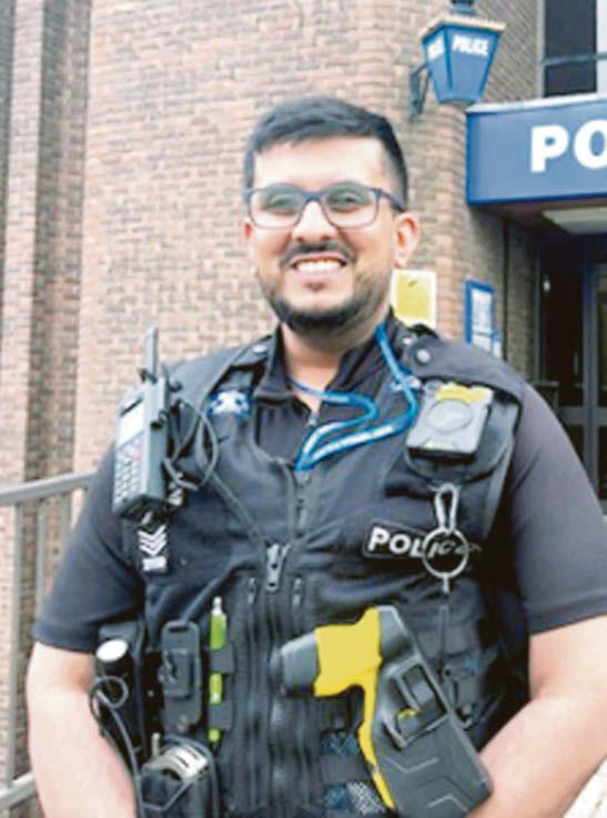 M5 hero officers are nominated for award