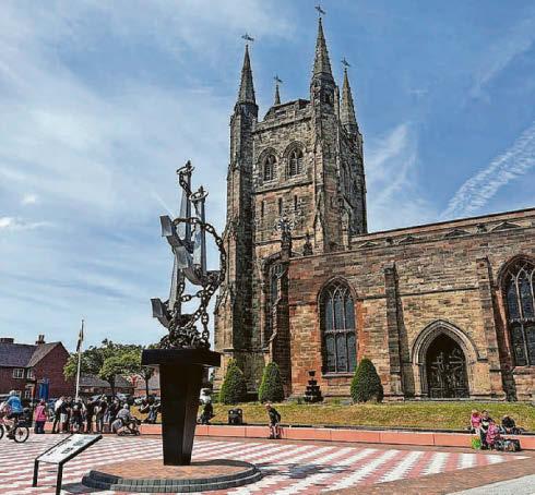 Council hits back at criticism of new main square