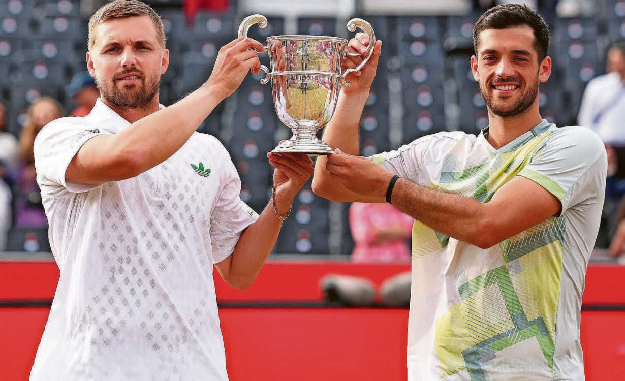 Lloyd's a Glass act as revenge is served up