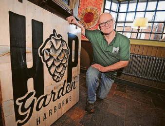 Thief walked into bar and took to cash from staff tip jar
