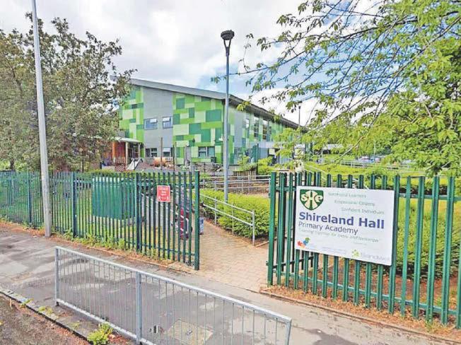 Gang 'carrying weapons' prompt school lockdown