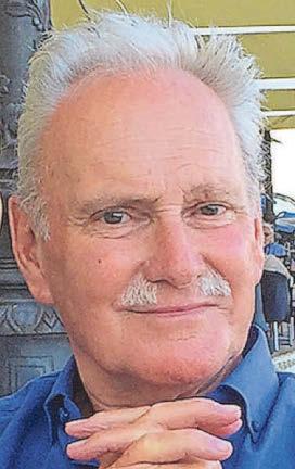 Tributes pour in for 'absolute joy' Crossroads star