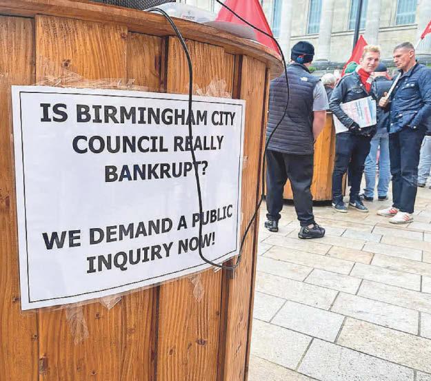 Calls for public inquiry into council bankruptcy