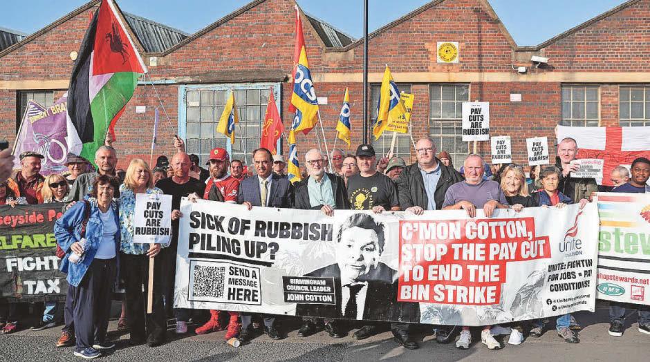 Christmas bins chaos fears as strike grows
