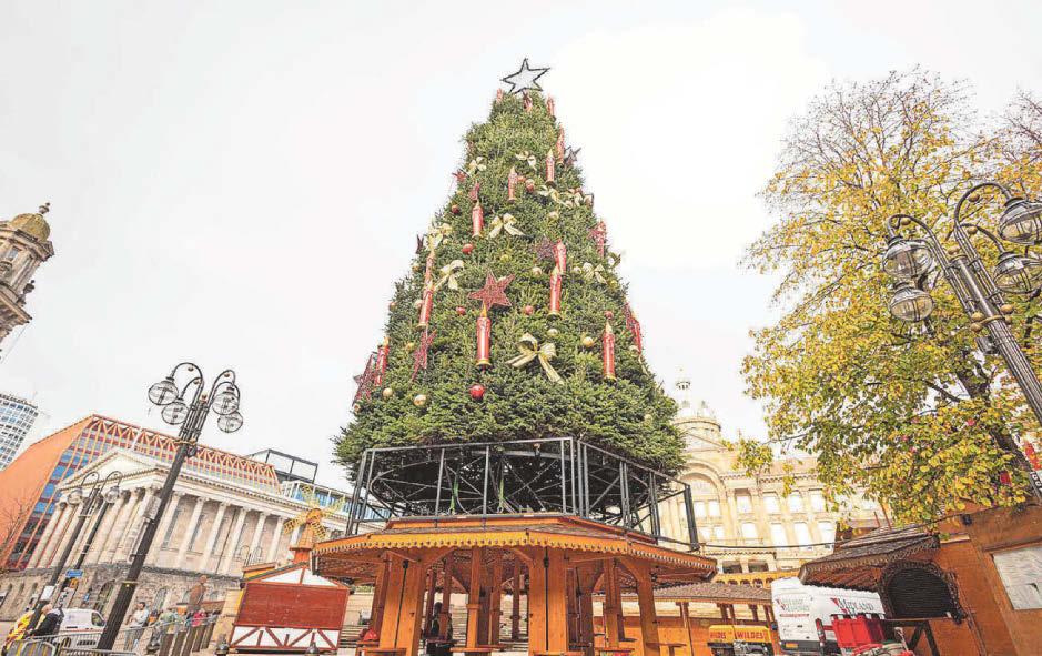Enjoy festive fun at city's famous market