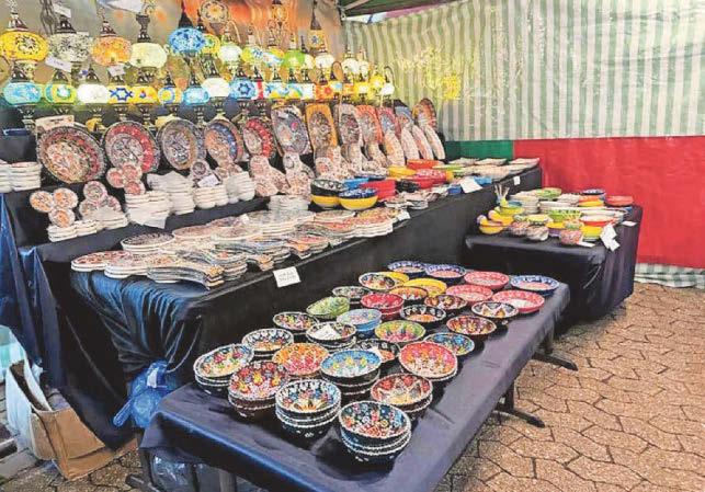Market trader's anger after thief smashes into van