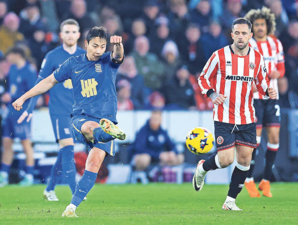 Davies sees red as Blades put his team to the sword
