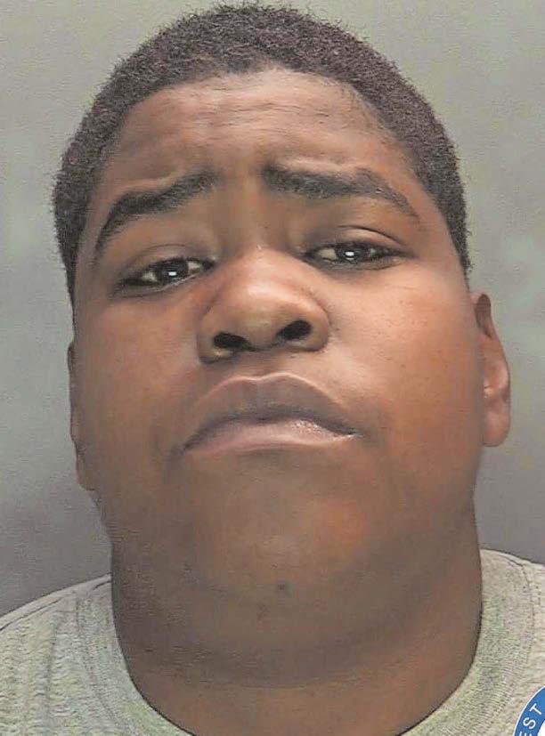 'Bully' sent to prison for violent blackmail threats