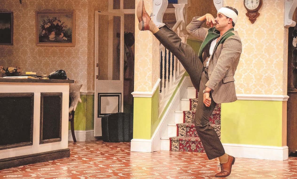 Difficult to fawlt classic comedy on stage