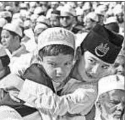 ईद पर मेरठ व सहारनपुर में हिंसक झड़प ईद पर मेरठ व सहारनपुर में हिंसक झड़प