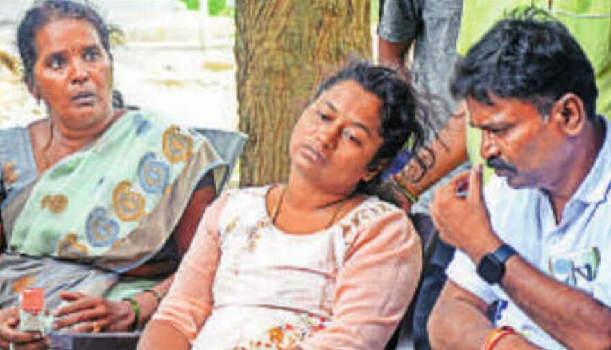 एफआइआर दर्ज, पुलिस आयुक्त समेत कई अधिकारी निलंबित
